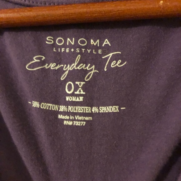 Sonoma v-neck shirt sleeve purple tee - Picture 2 of 4